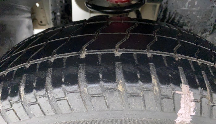 2015 Tata Nano TWIST XTA, Petrol, Automatic, 22,704 km, Right Rear Tyre Tread