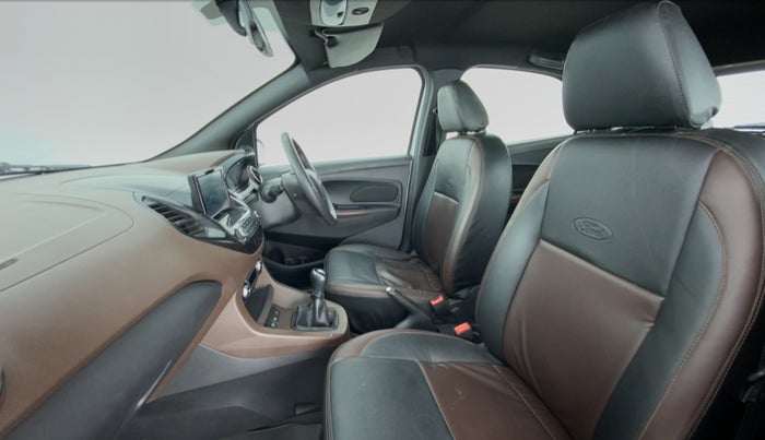 2018 Ford FREESTYLE TITANIUM 1.2 TI-VCT MT, Petrol, Manual, 37,702 km, Right Side Front Door Cabin