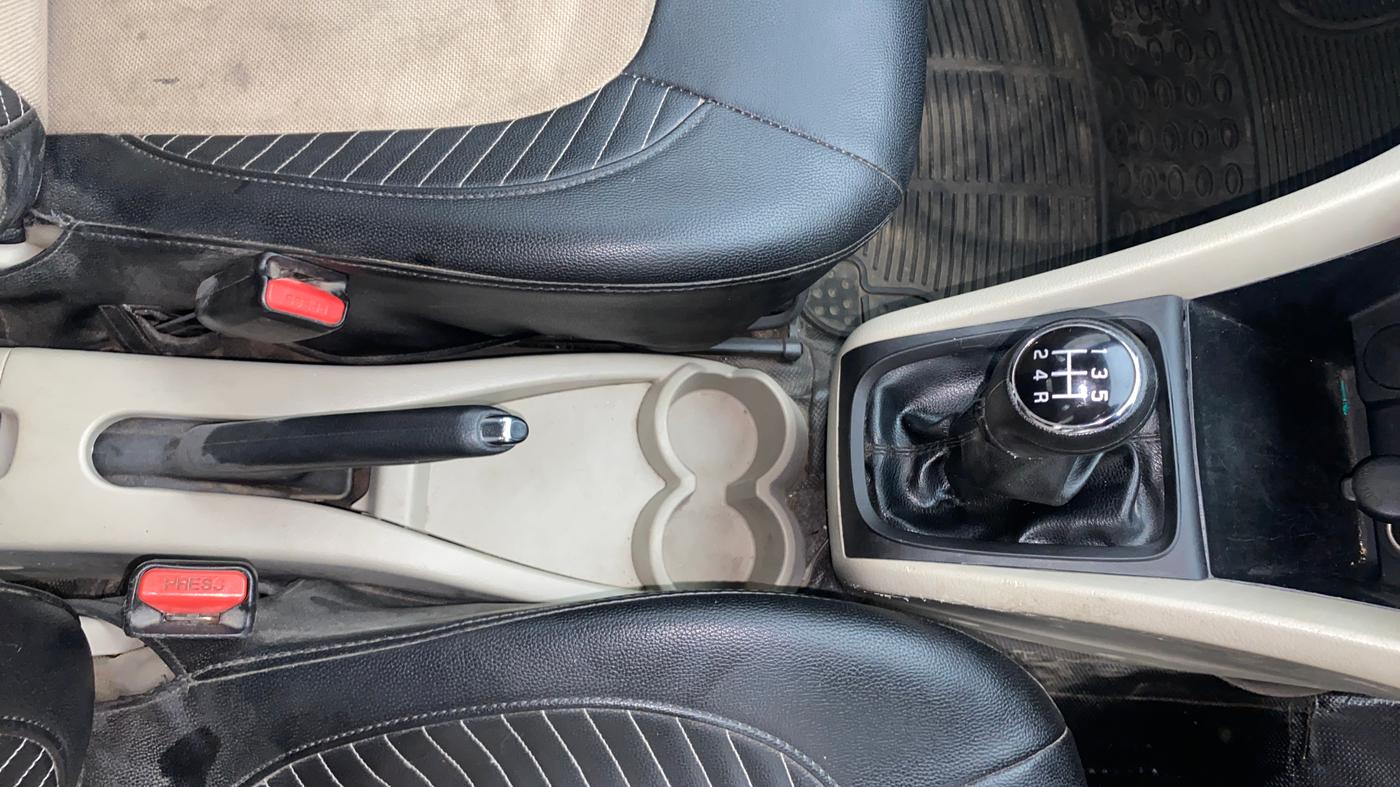 2018 Maruti Celerio VXI, CNG, Manual, 1,45,741 km, Gear Lever