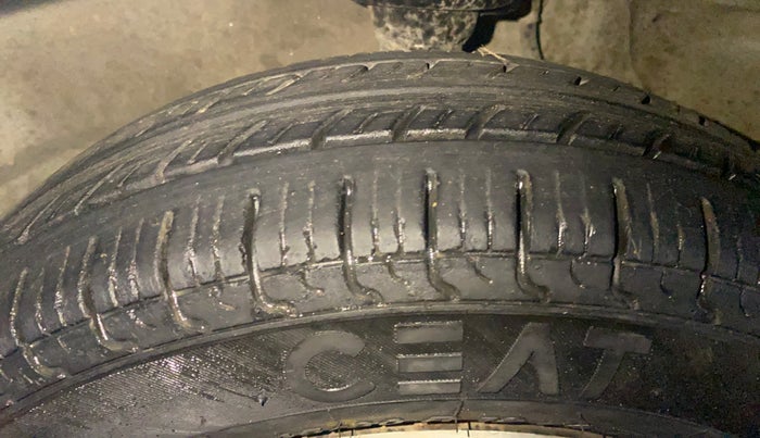 2012 Maruti Alto 800 LXI, Petrol, Manual, 62,463 km, Left Front Tyre Tread