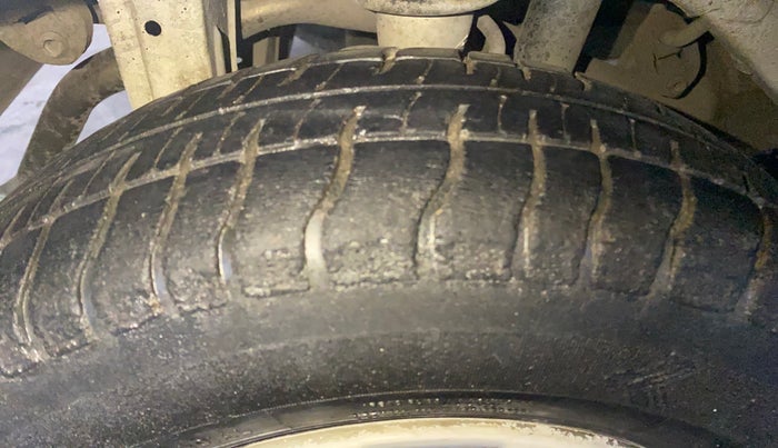 2012 Maruti Alto 800 LXI, Petrol, Manual, 62,463 km, Right Rear Tyre Tread