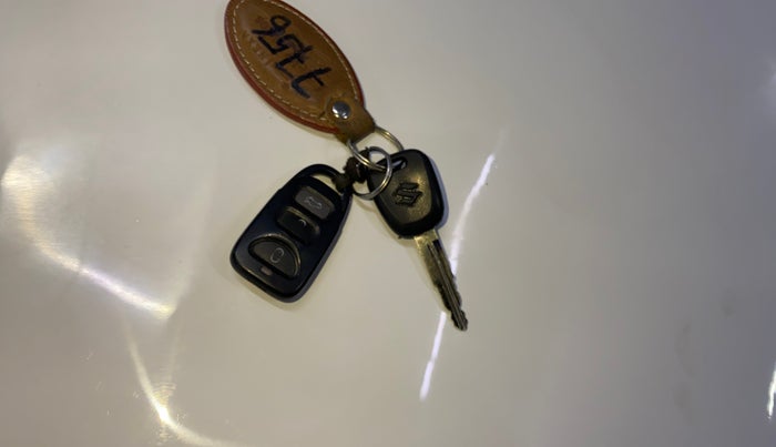 2012 Maruti Alto 800 LXI, Petrol, Manual, 62,463 km, Key Close Up