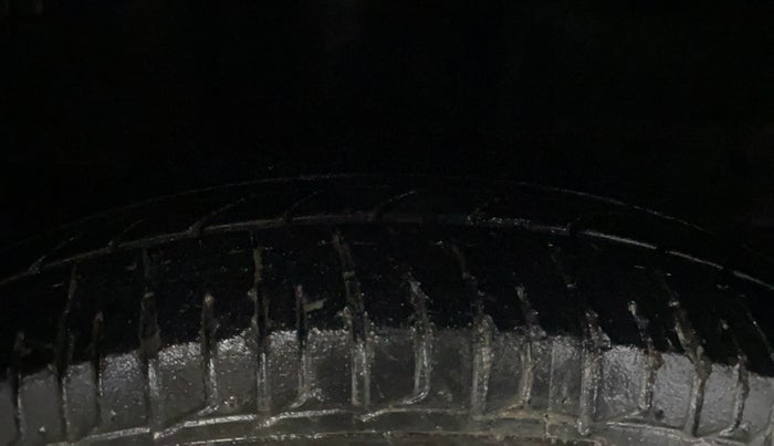 2017 Tata Tiago XE PETROL, Petrol, Manual, 44,720 km, Right Rear Tyre Tread