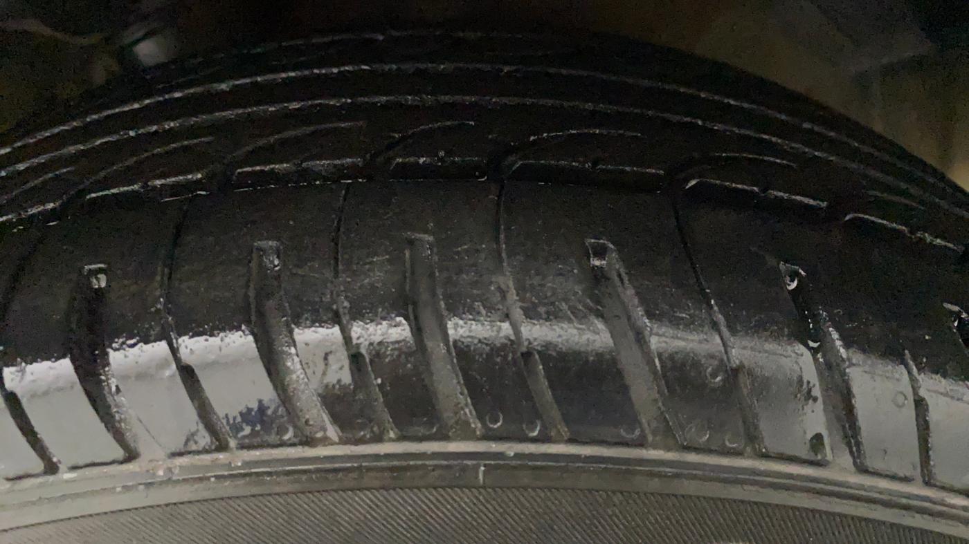 2012 Hyundai i20 SPORTZ 1.2, Petrol, Manual, 38,261 km, Left Front Tyre Tread