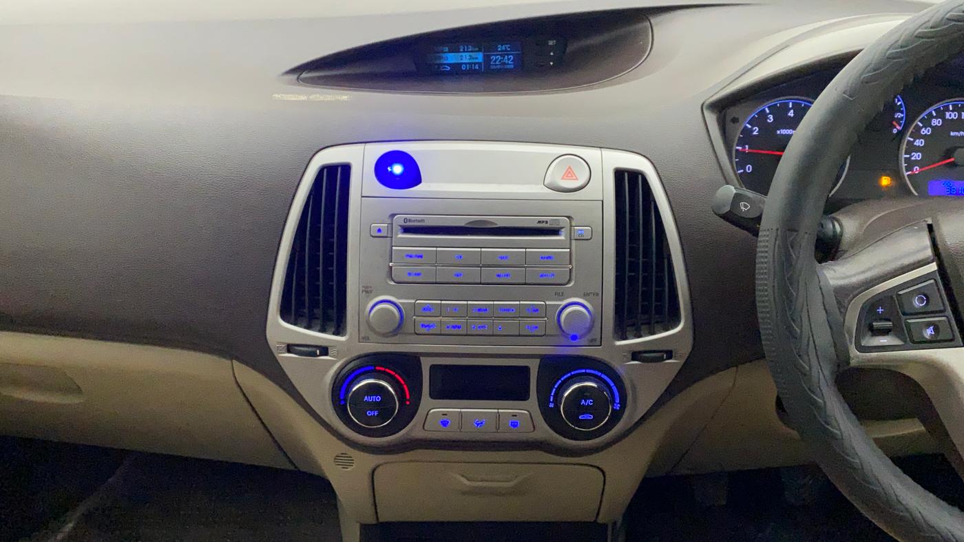 2012 Hyundai i20 SPORTZ 1.2, Petrol, Manual, 38,261 km, Air Conditioner