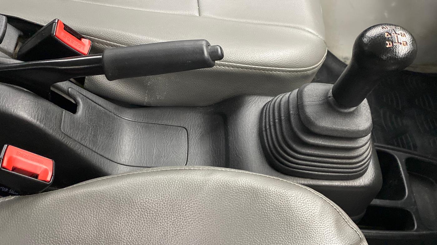 2020 Maruti Eeco 5 STR CNG WITH AC PLUSHTR, CNG, Manual, 26,076 km, Gear Lever