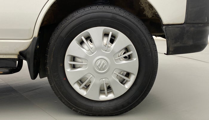 2020 Maruti Eeco 5 STR CNG WITH AC PLUSHTR, CNG, Manual, 26,076 km, Right Front Wheel