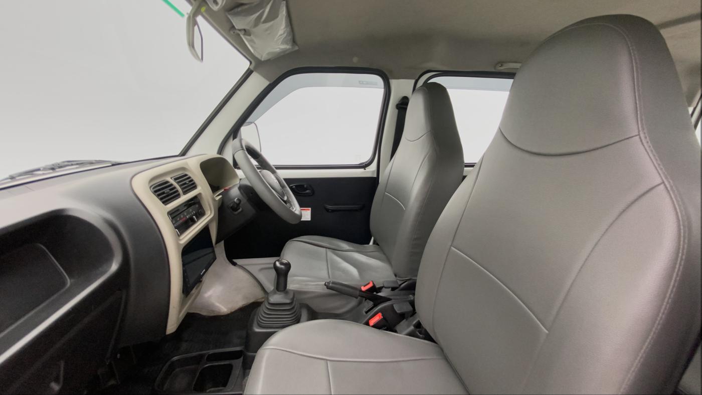 2020 Maruti Eeco 5 STR CNG WITH AC PLUSHTR, CNG, Manual, 26,076 km, Right Side Front Door Cabin