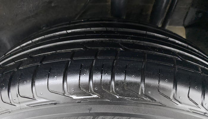 2022 Tata NEXON XM PETROL, Petrol, Manual, 3,903 km, Left Rear Tyre Tread