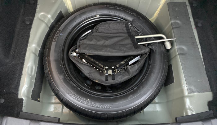 2022 Tata NEXON XM PETROL, Petrol, Manual, 3,903 km, Spare Tyre