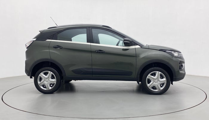 2022 Tata NEXON XM PETROL, Petrol, Manual, 3,903 km, Right Side View