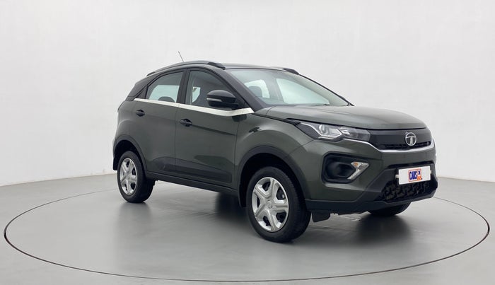 2022 Tata NEXON XM PETROL, Petrol, Manual, 3,903 km, Right Front Diagonal