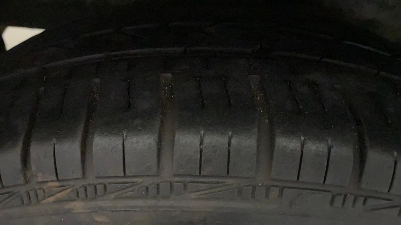 2019 Datsun Go T(O), Petrol, Manual, 81,184 km, Right Rear Tyre Tread