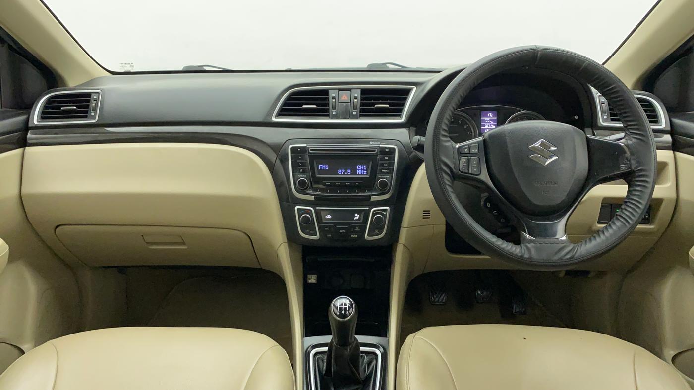 2014 Maruti Ciaz ZXI, Petrol, Manual, 70,714 km, Dashboard