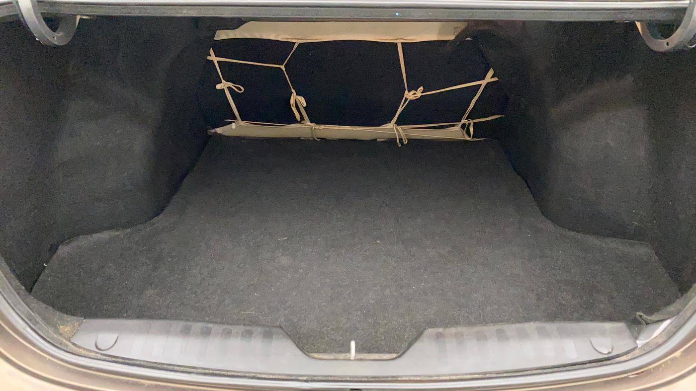 2014 Maruti Ciaz ZXI, Petrol, Manual, 70,714 km, Boot Inside