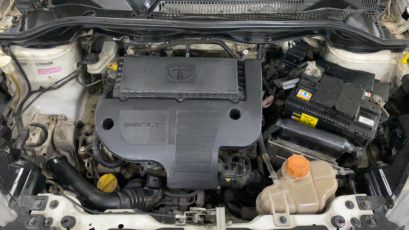 2017 Tata Bolt XE QUADRAJET, Diesel, Manual, 56,974 km, Engine View