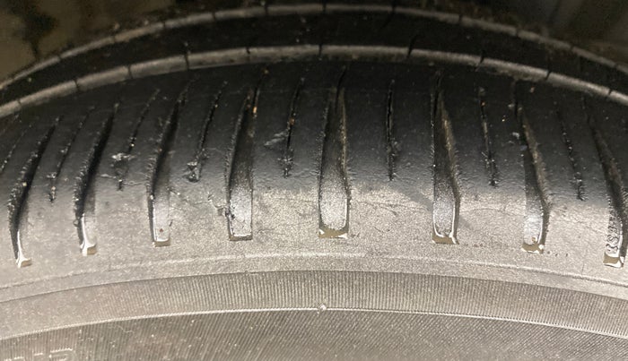 2014 Honda City 1.5L I-VTEC V MT, Petrol, Manual, 96,126 km, Right Front Tyre Tread