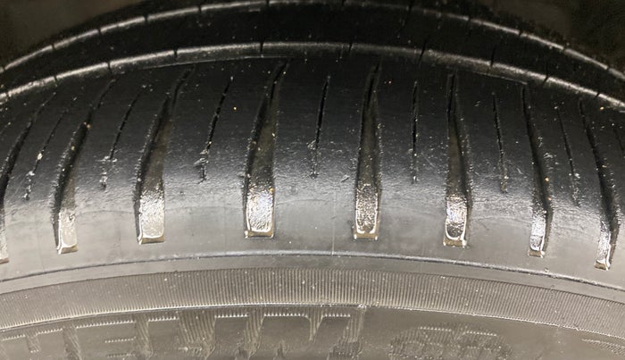 2014 Honda City 1.5L I-VTEC V MT, Petrol, Manual, 96,126 km, Left Front Tyre Tread