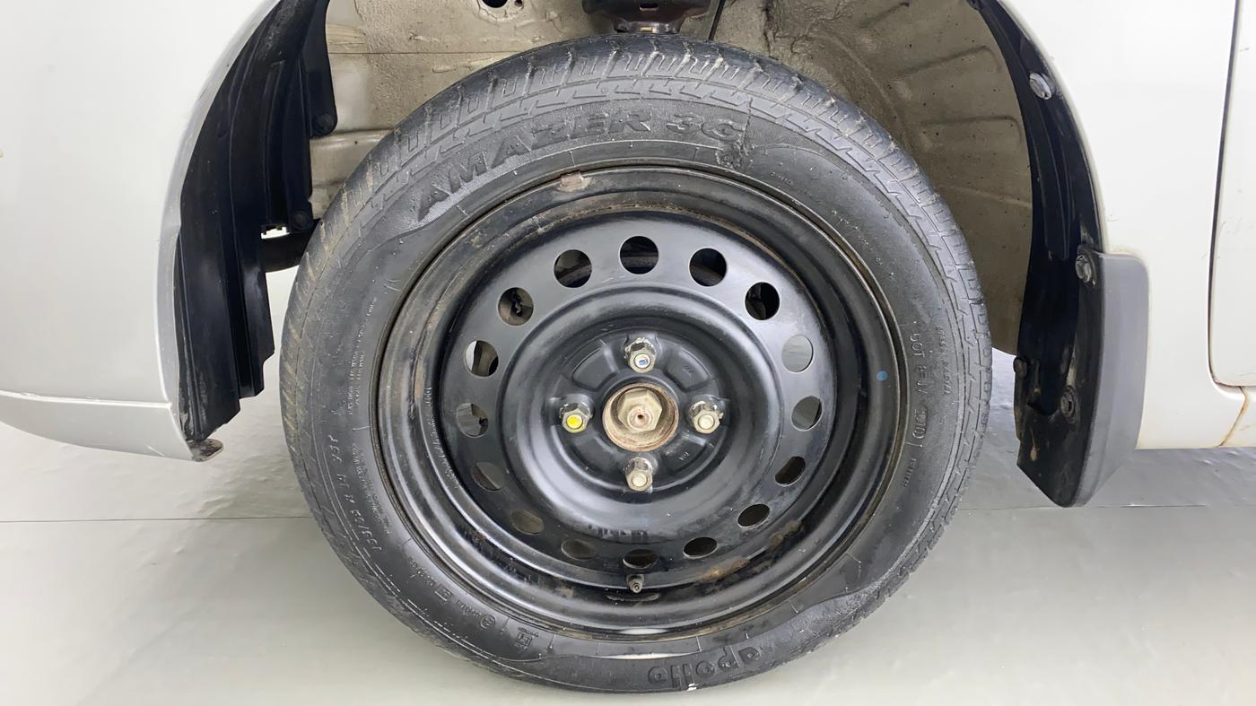 2010 Maruti Wagon R 1.0 VXI, Petrol, Manual, 15,588 km, Left Front Wheel