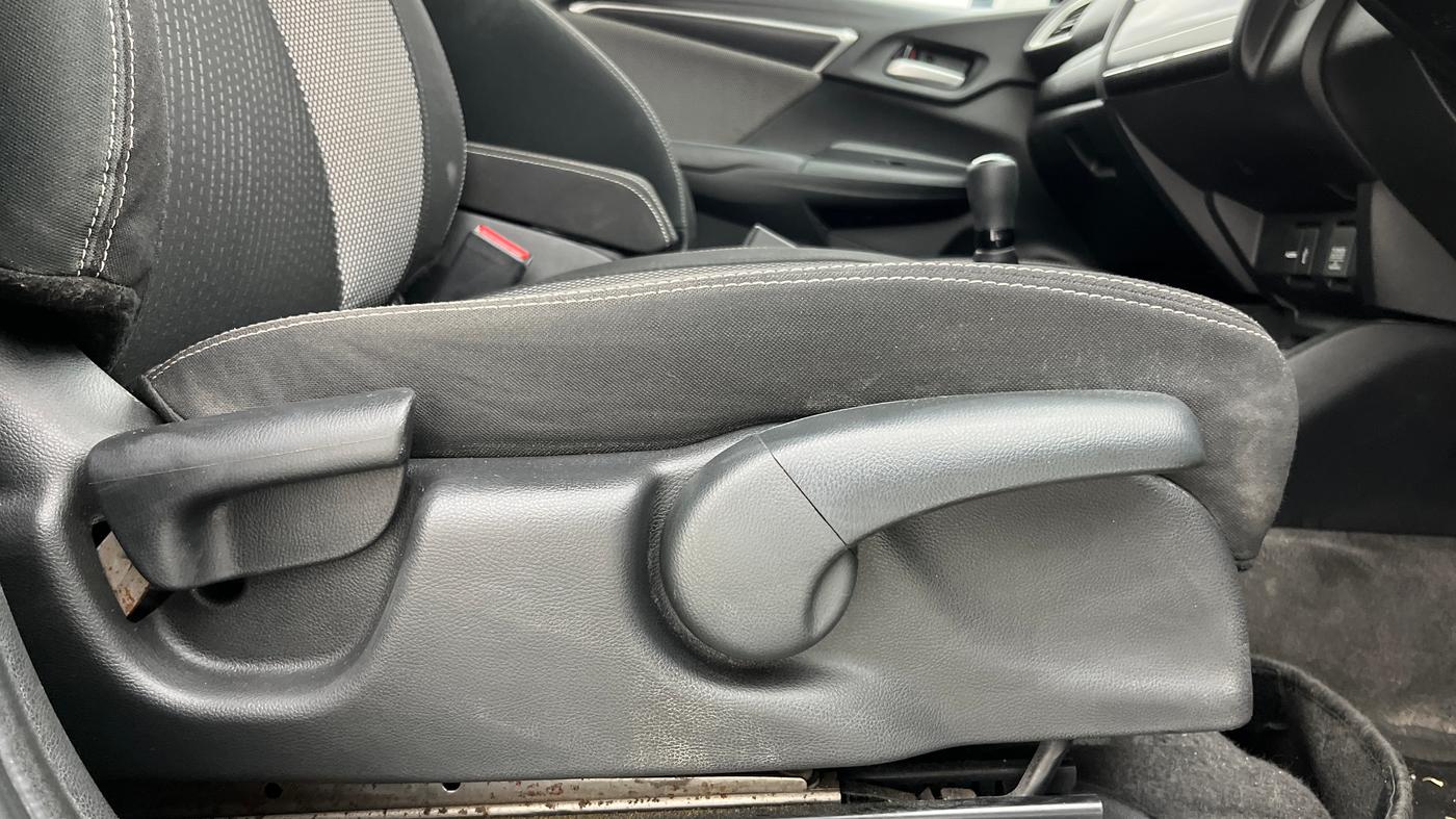 2018 Honda WR-V 1.2L I-VTEC VX MT, Petrol, Manual, 75,672 km, Driver Side Adjustment Panel