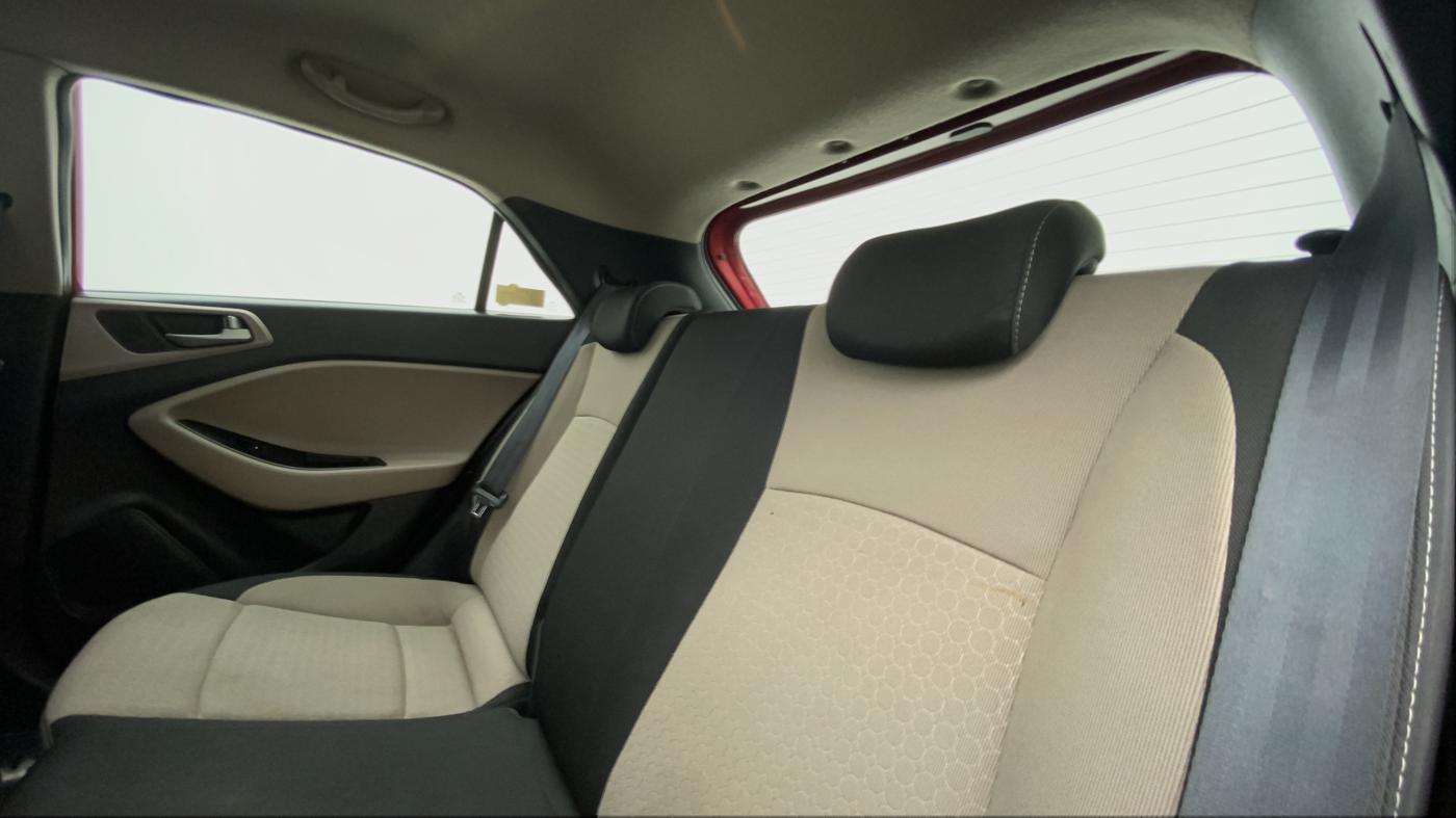 2014 Hyundai Elite i20 ASTA 1.2, Petrol, Manual, 63,540 km, Right Side Rear Door Cabin