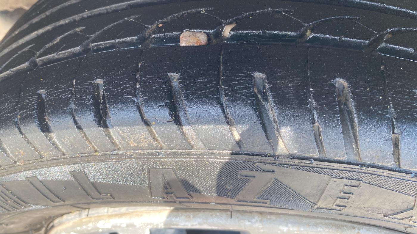 2019 Tata Tiago XZ PETROL, Petrol, Manual, 91,455 km, Left Rear Tyre Tread