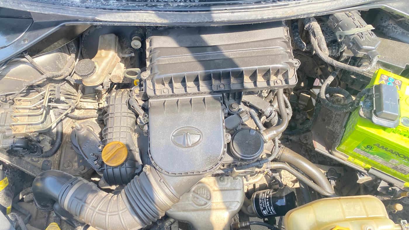2019 Tata Tiago XZ PETROL, Petrol, Manual, 91,455 km, Engine View