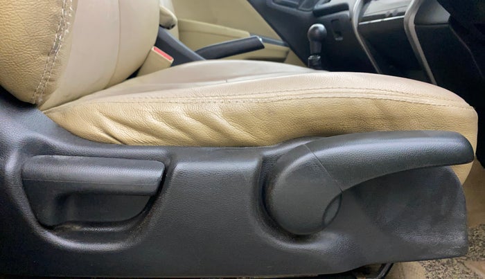 2015 Honda City 1.5L I-VTEC SV, Petrol, Manual, 87,386 km, Driver Side Adjustment Panel