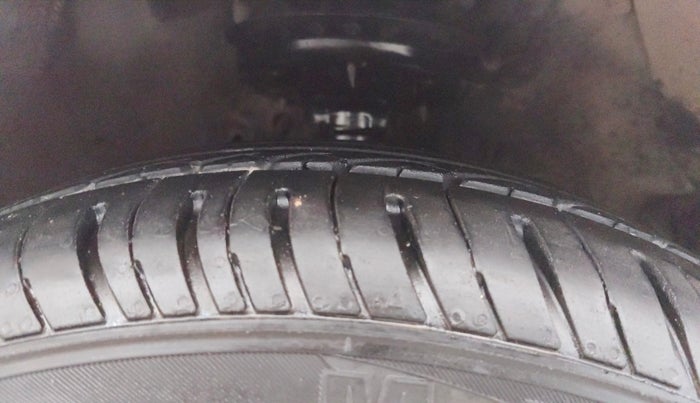 2013 Hyundai i20 ASTA 1.2, Petrol, Manual, 94,297 km, Right Front Tyre Tread