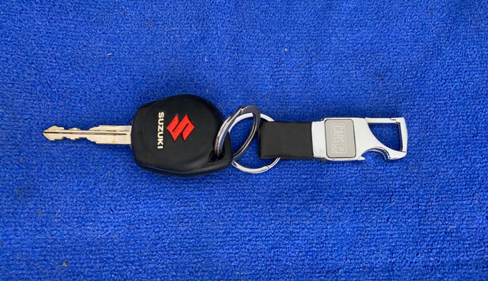 2017 Maruti Baleno DELTA PETROL 1.2, Petrol, Manual, 41,080 km, Key Close Up