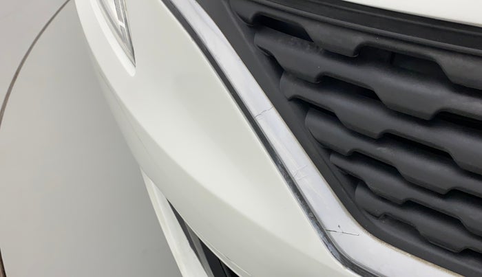2017 Maruti Baleno DELTA PETROL 1.2, Petrol, Manual, 41,080 km, Front bumper - Chrome strip damage
