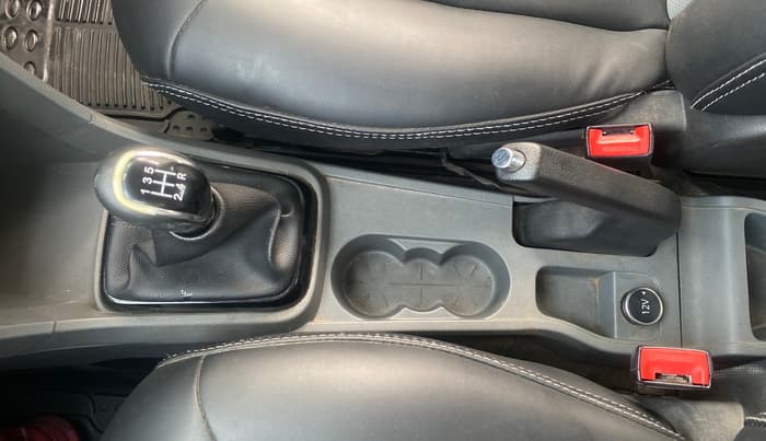 2017 Tata TIGOR XZ PETROL, Petrol, Manual, 65,195 km, Gear Lever