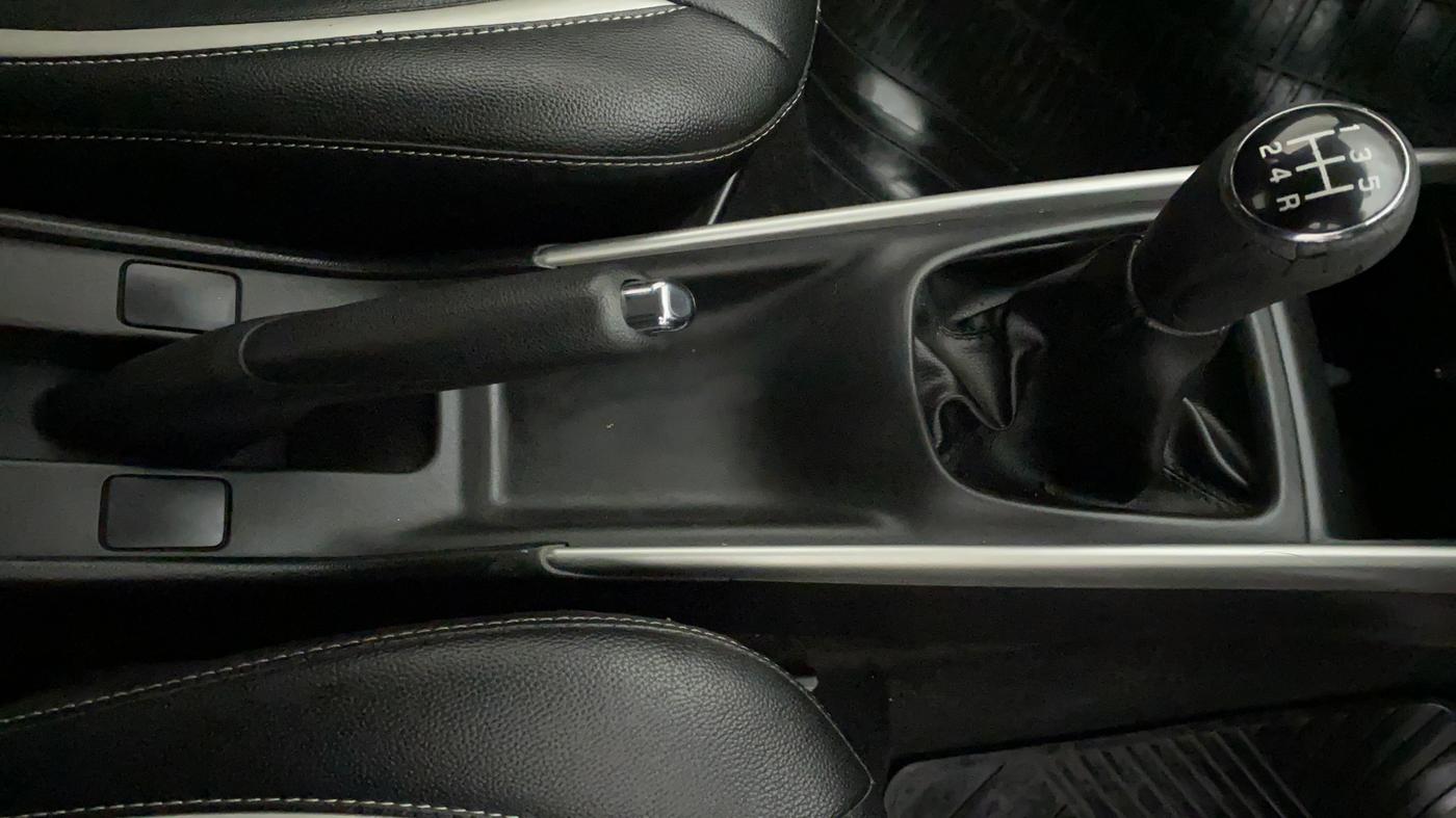 2016 Maruti Baleno DELTA PETROL 1.2, Petrol, Manual, 43,408 km, Gear Lever