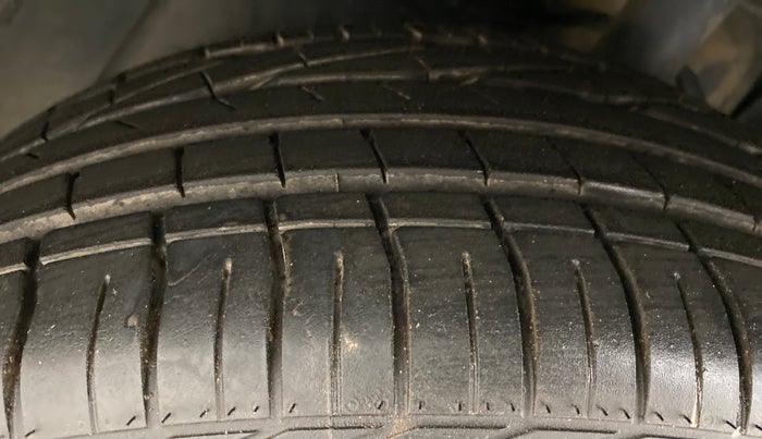 2019 Tata NEXON XZA + 1.2 PETROL A/T, Petrol, Automatic, 28,195 km, Left Front Tyre Tread