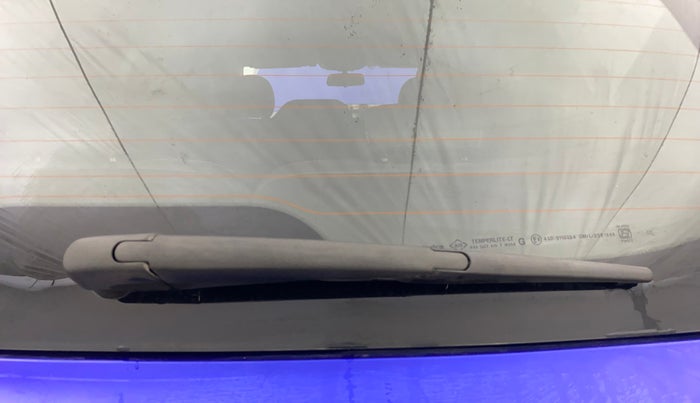 2022 Mahindra XUV700 AX 5 D MT 7 STR, Diesel, Manual, 69,334 km, Rear Wiper