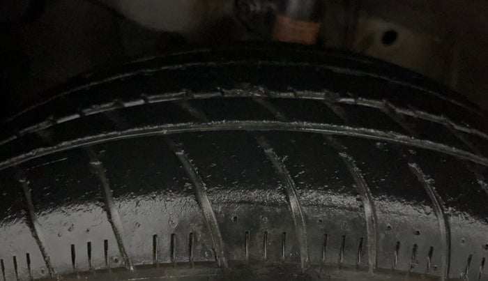 2019 Honda Amaze 1.2L I-VTEC S, Petrol, Manual, 39,756 km, Left Front Tyre Tread