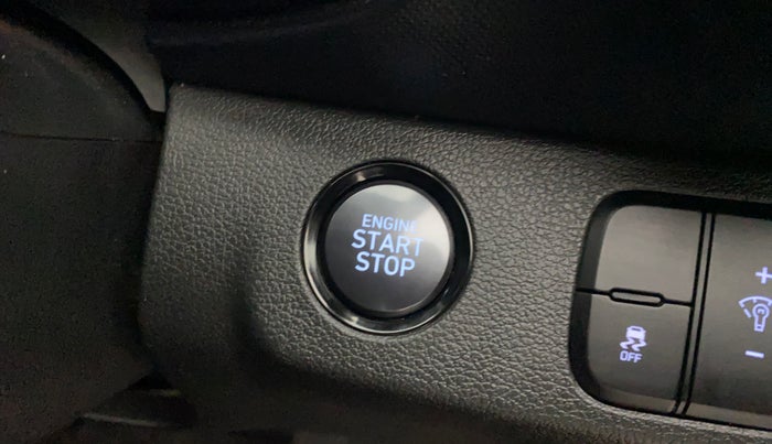 2020 Hyundai VENUE SX PLUS 1.0 TURBO DCT, Petrol, Automatic, 17,031 km, Keyless Start/ Stop Button