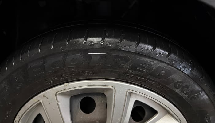 2023 Tata ALTROZ XTA, Petrol, Automatic, 28,205 km, Left Front Tyre Tread