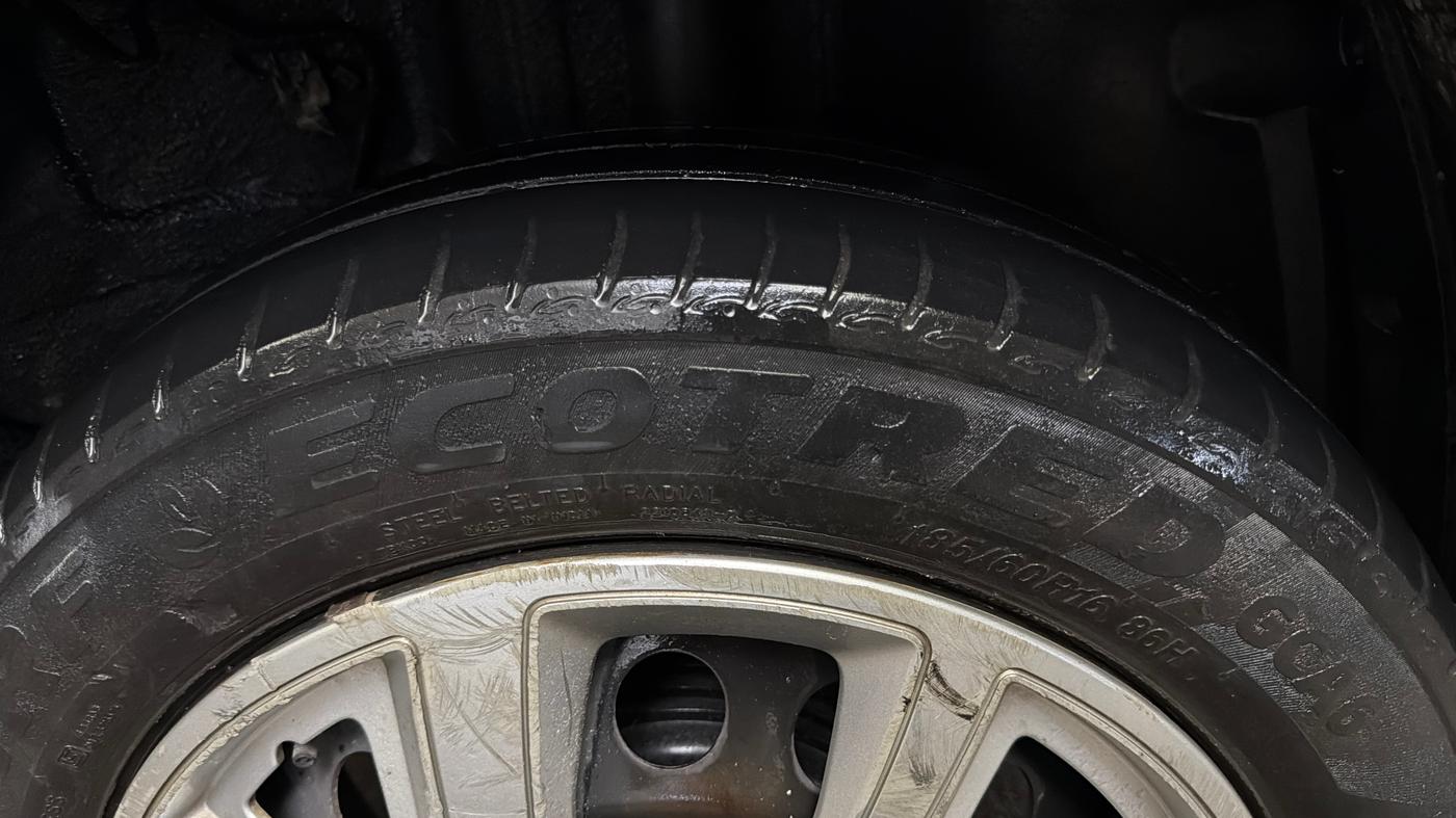 2023 Tata ALTROZ XTA, Petrol, Automatic, 28,205 km, Left Rear Tyre Tread