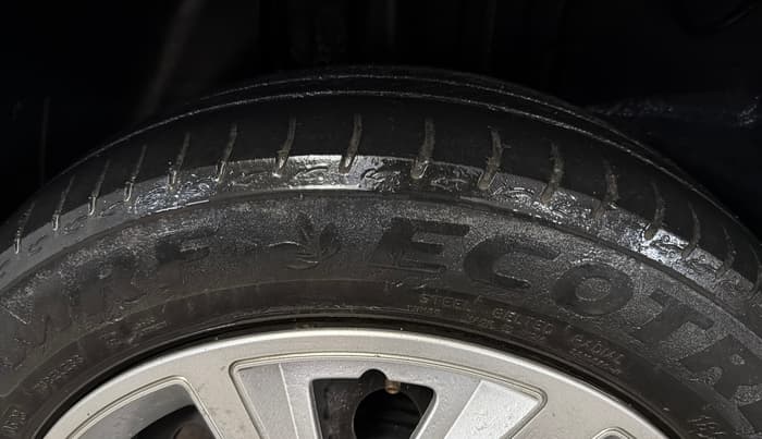 2023 Tata ALTROZ XTA, Petrol, Automatic, 28,205 km, Right Rear Tyre Tread