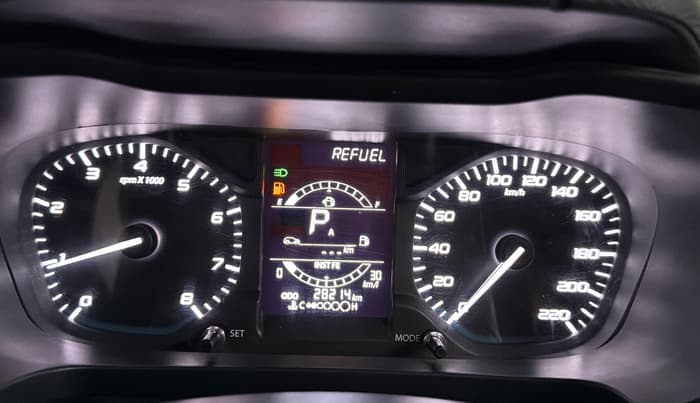 2023 Tata ALTROZ XTA, Petrol, Automatic, 28,205 km, Odometer Image