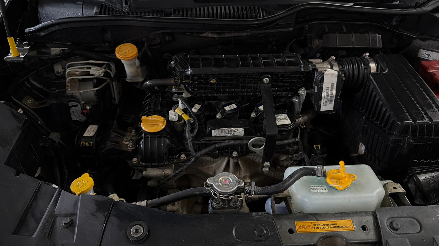 2023 Tata ALTROZ XTA, Petrol, Automatic, 28,205 km, Engine View - Right