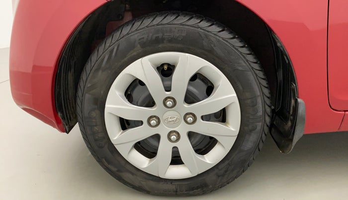 2017 Hyundai Eon MAGNA +, Petrol, Manual, 20,369 km, Left Front Wheel