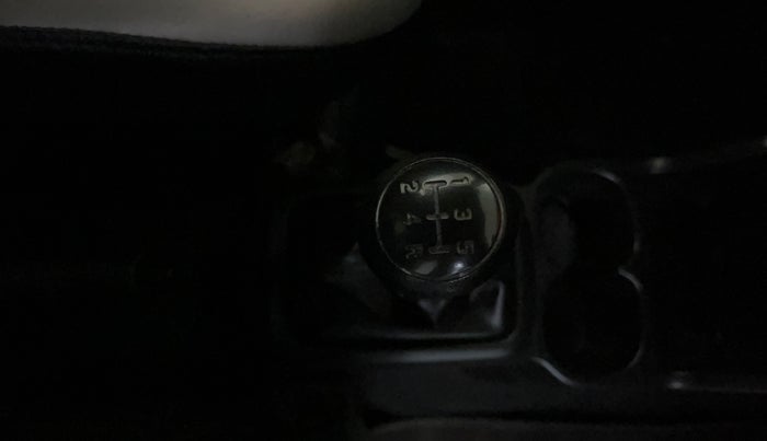 2020 Maruti S PRESSO VXI, Petrol, Manual, 31,905 km, Gear Lever