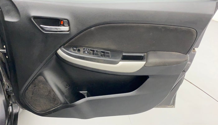 2016 Maruti Baleno DELTA CVT PETROL 1.2, CNG, Automatic, 1,13,205 km, Driver Side Door Panels Control