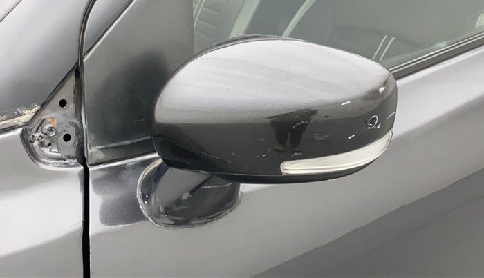 2016 Maruti Baleno DELTA CVT PETROL 1.2, CNG, Automatic, 1,13,205 km, Left rear-view mirror - Minor scratches