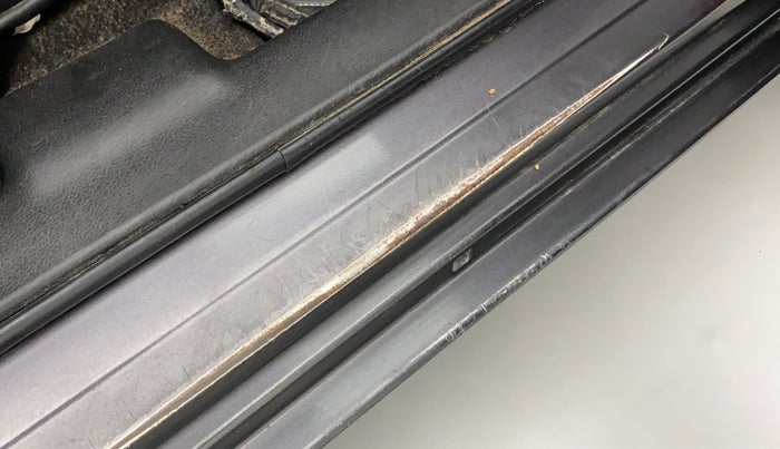 2016 Maruti Baleno DELTA CVT PETROL 1.2, CNG, Automatic, 1,13,205 km, Right running board - Slightly rusted