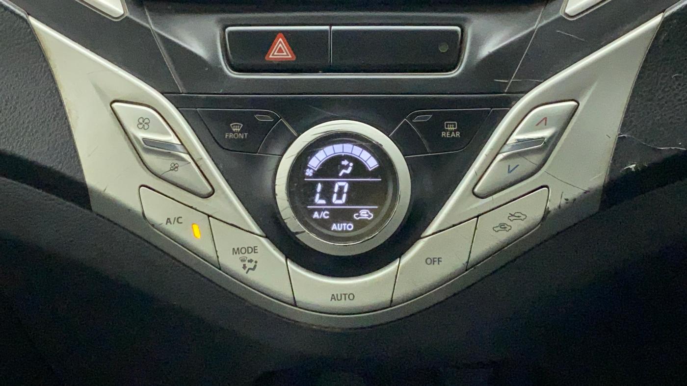 2016 Maruti Baleno DELTA CVT PETROL 1.2, CNG, Automatic, 1,13,205 km, Automatic Climate Control