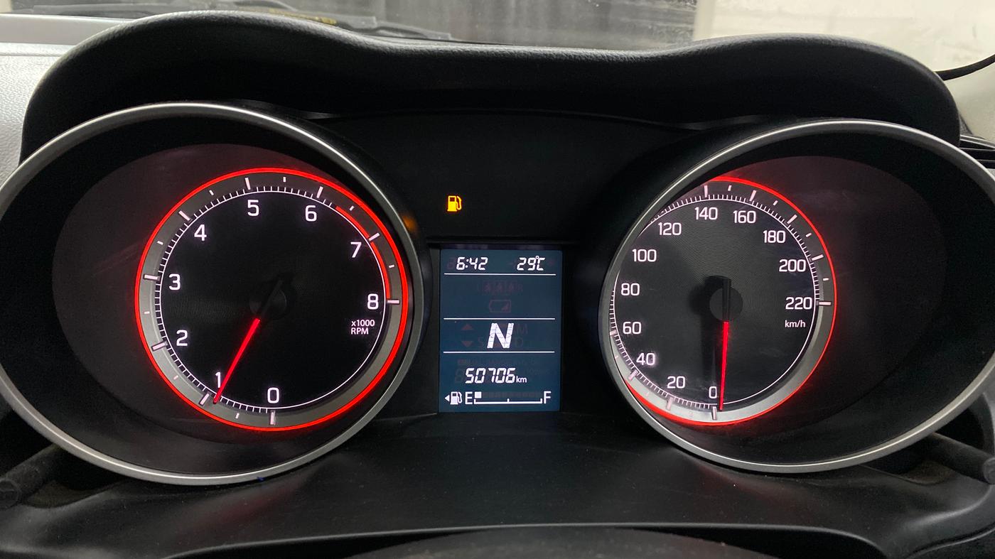 2020 Maruti Swift VXI AMT, Petrol, Automatic, 50,705 km, Odometer Image