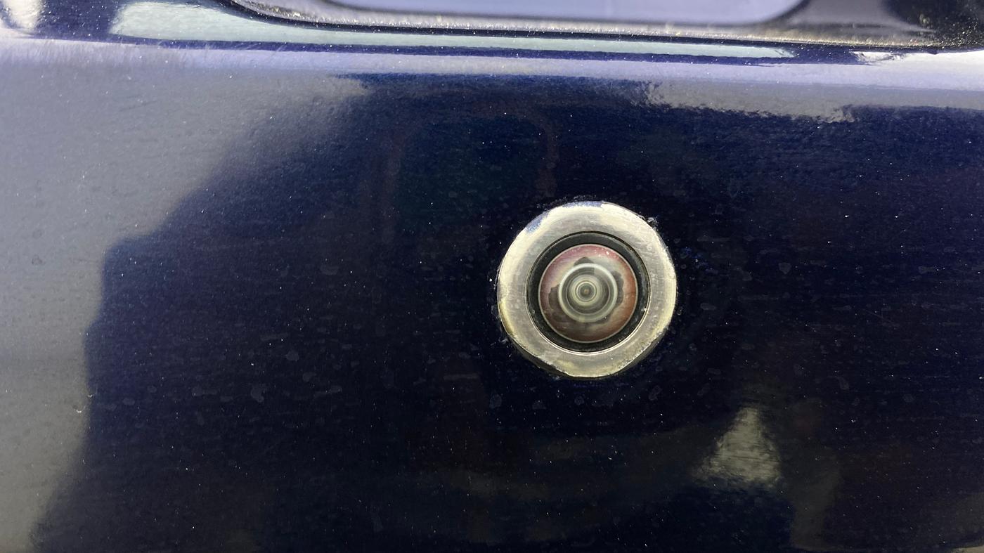 2020 Maruti Swift VXI AMT, Petrol, Automatic, 50,705 km, Parking Camera